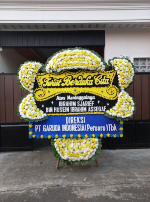 Papan Bunga Duka di Manutapen